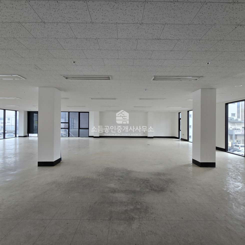 제주 제주시 아라일동 B아라일동.연북로대도로변.2층.인근주차용이.대형상가.사무실추천 연세 매물번호 11037 사진 4
