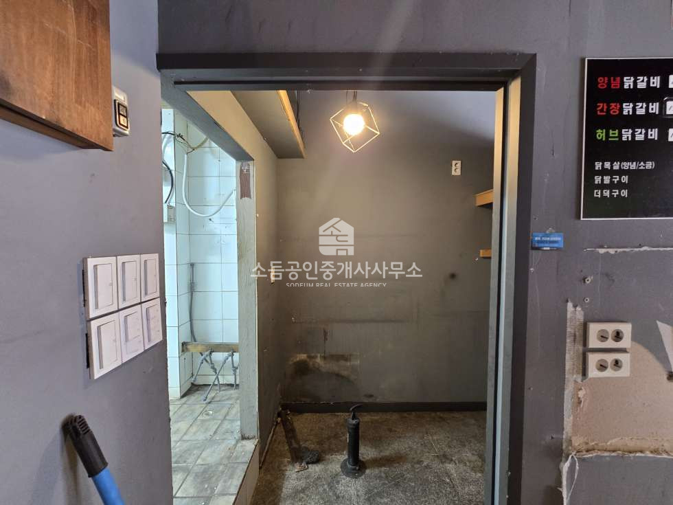 제주 제주시 연동 B연동.제원먹자골목 유동인구 많은 거리 1층 상가. 일반음식점 추천 연세 매물번호 11189 사진 5