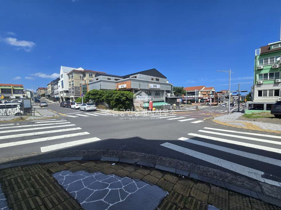 제주 제주시 아라일동 B아라일동.아이파크남쪽 주택가 1층 2차선 사거리 코너 위치 일반음식점 추천 연세 매물번호 11215 사진 1